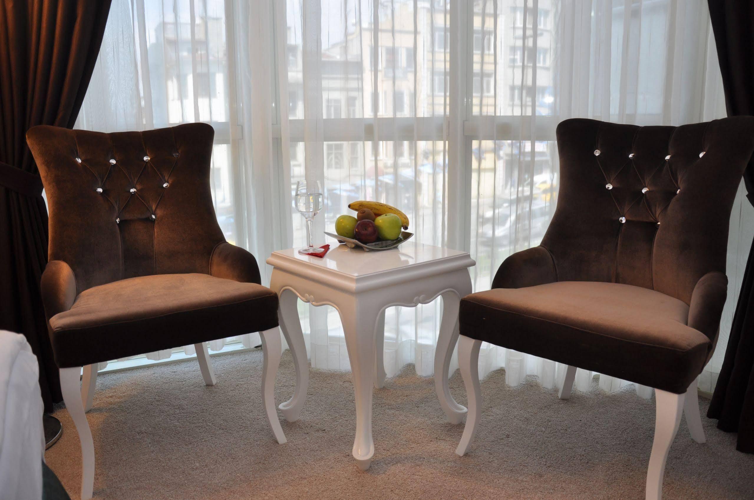 Taksim Line Hotel Истанбул Екстериор снимка