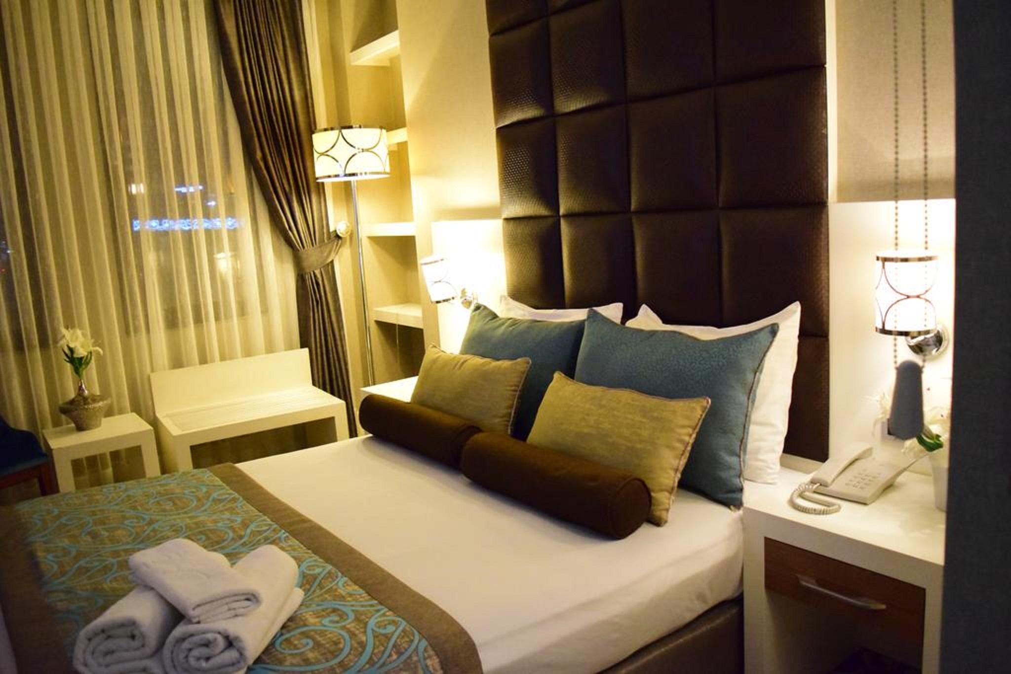 Taksim Line Hotel Истанбул Екстериор снимка