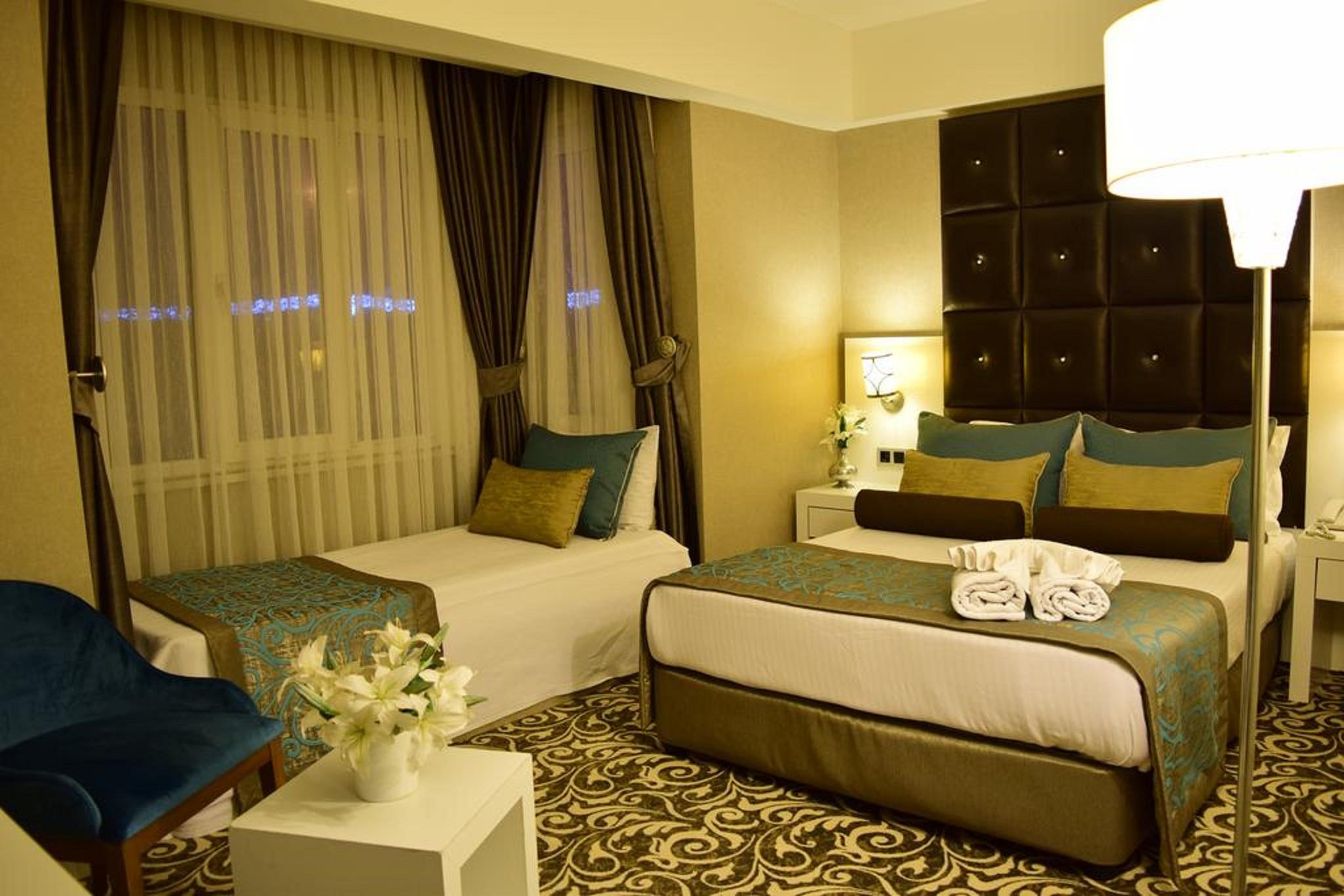 Taksim Line Hotel Истанбул Екстериор снимка