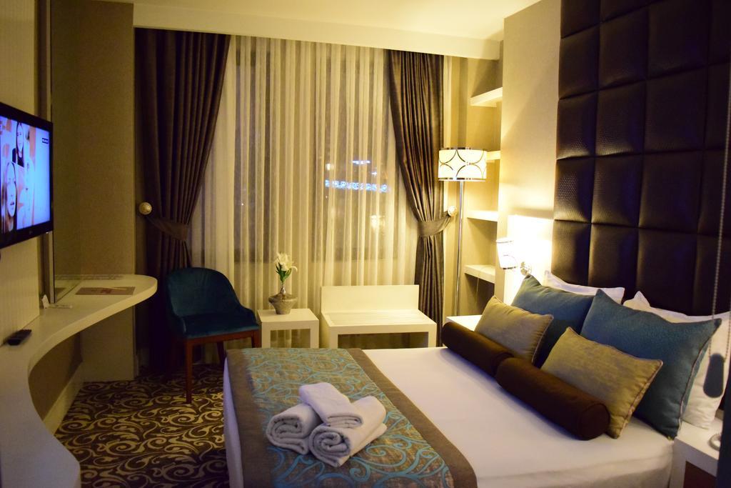 Taksim Line Hotel Истанбул Екстериор снимка