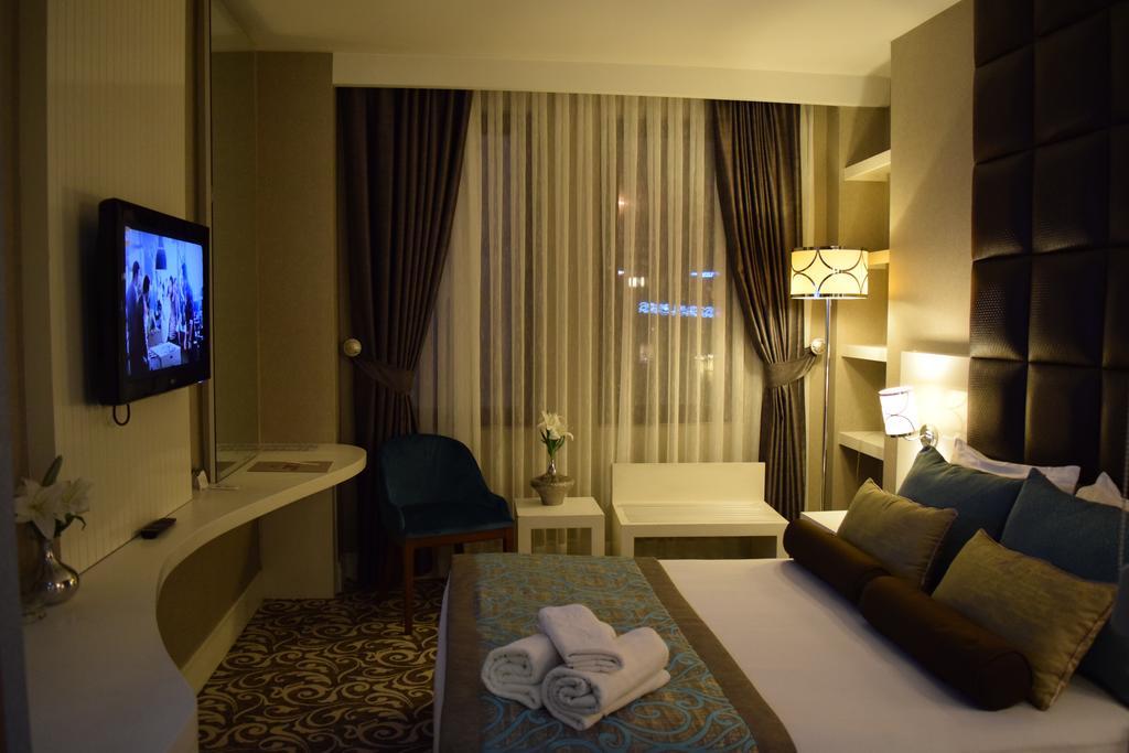 Taksim Line Hotel Истанбул Екстериор снимка