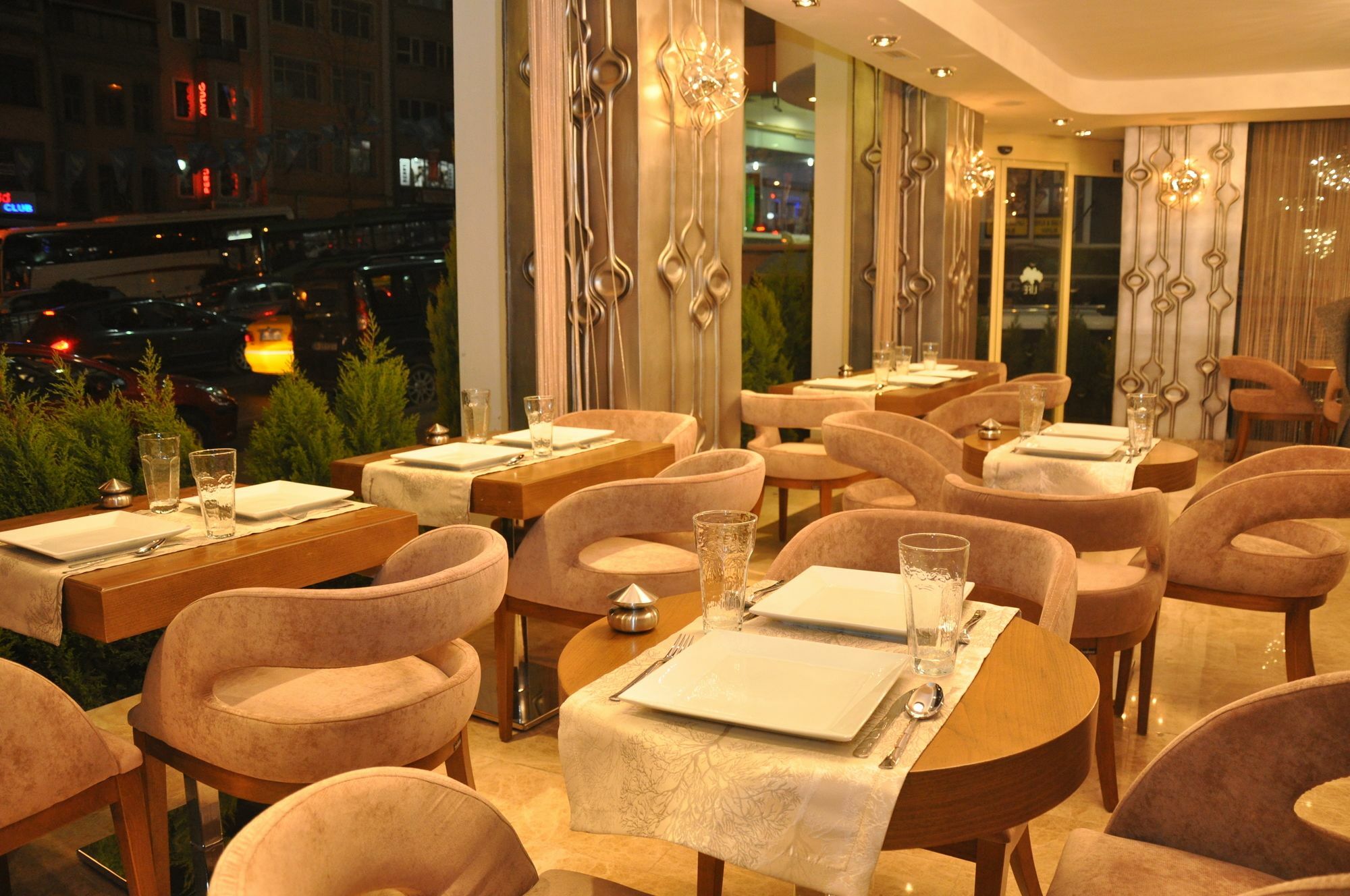 Taksim Line Hotel Истанбул Екстериор снимка